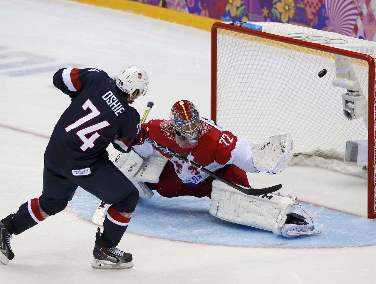 Tj Oshie scores shootout goal in 2014 olympics