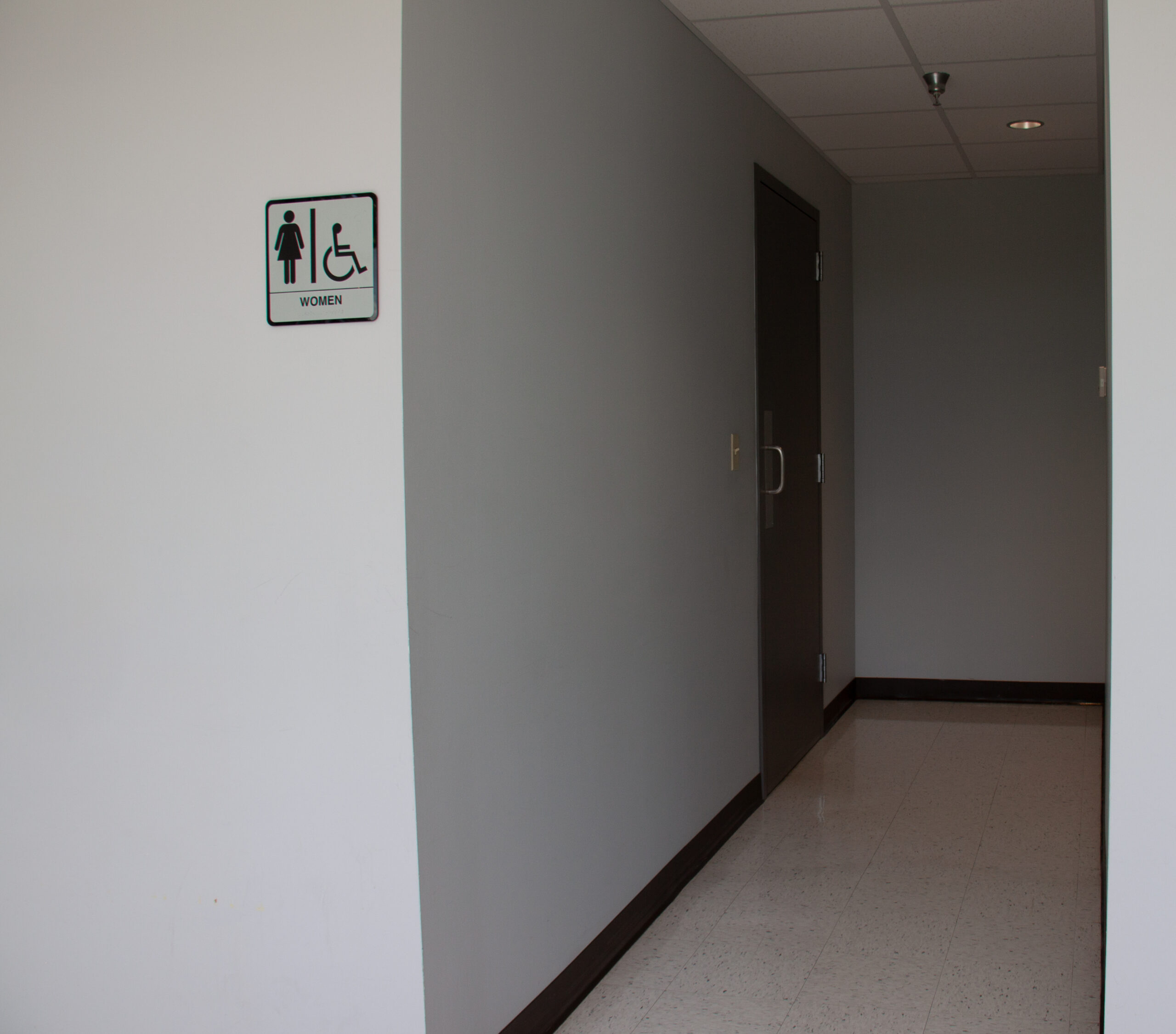 09012021 2 floor trimpe bathroom