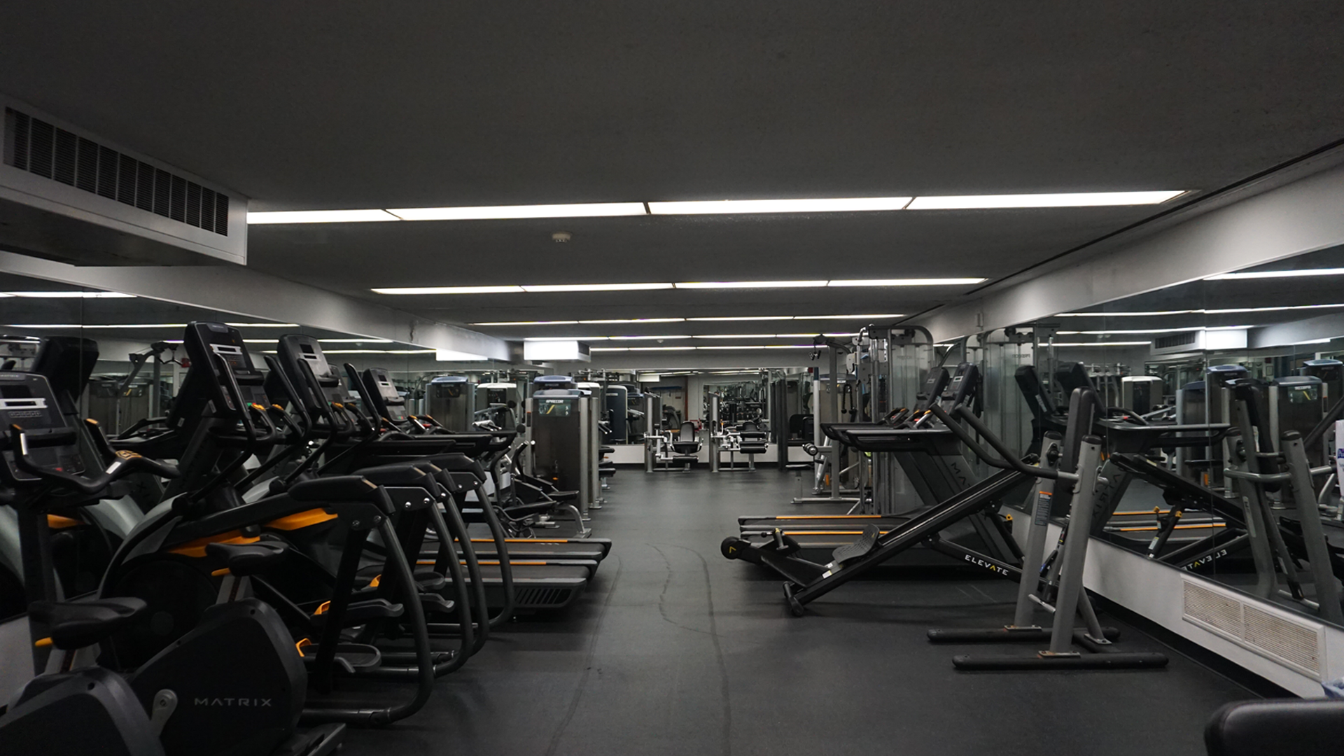 Image of LCCC's campus fitness room in Hatheway Cultural Center room 101, free to all students.