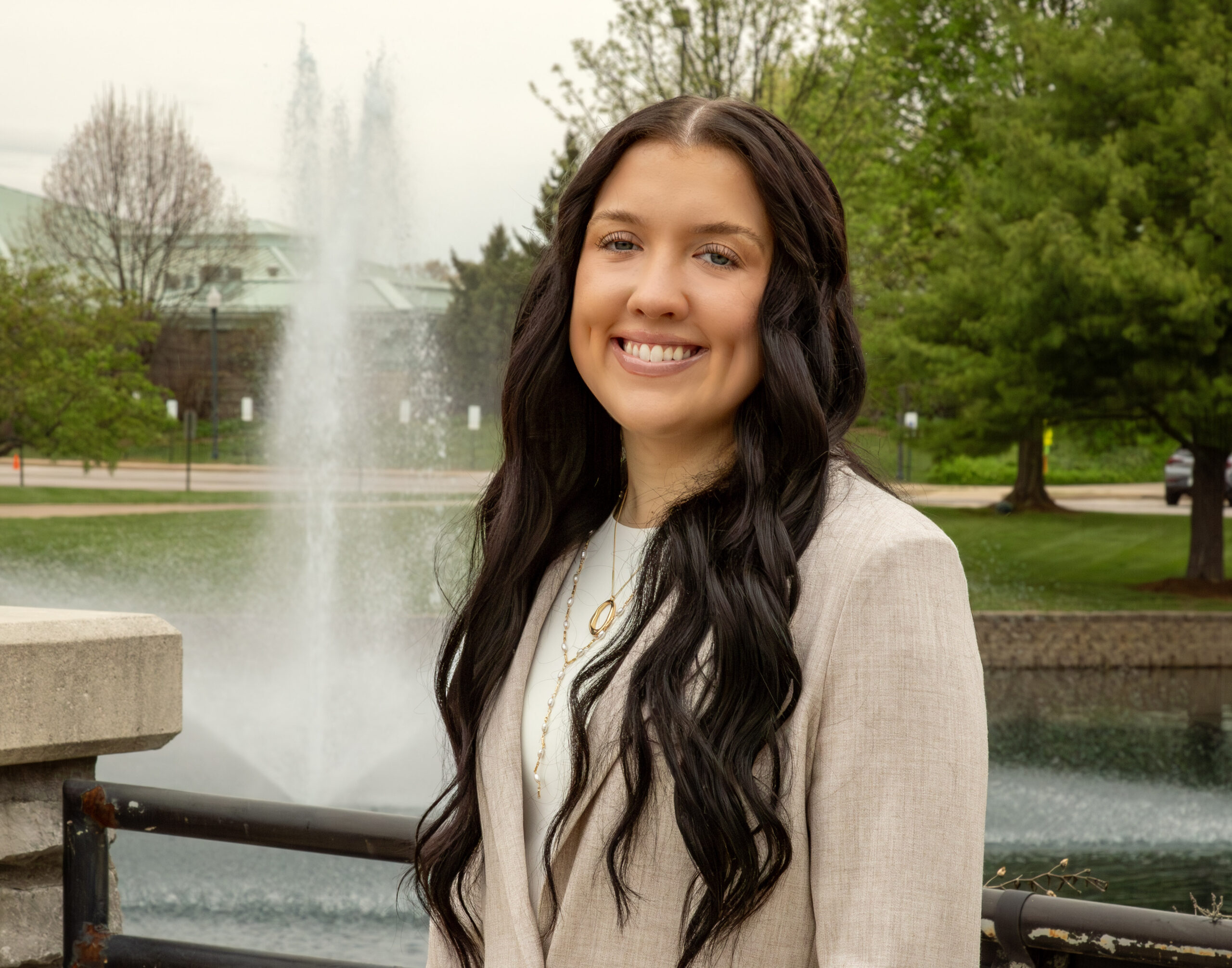 Portrait of Emily Hoge.